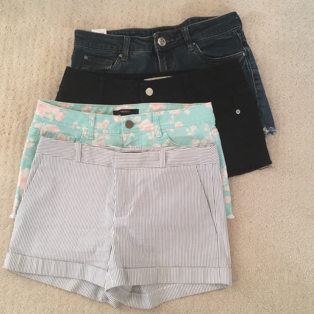4 pairs of shorts